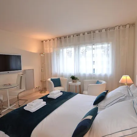 Gray D'albion * Cannes